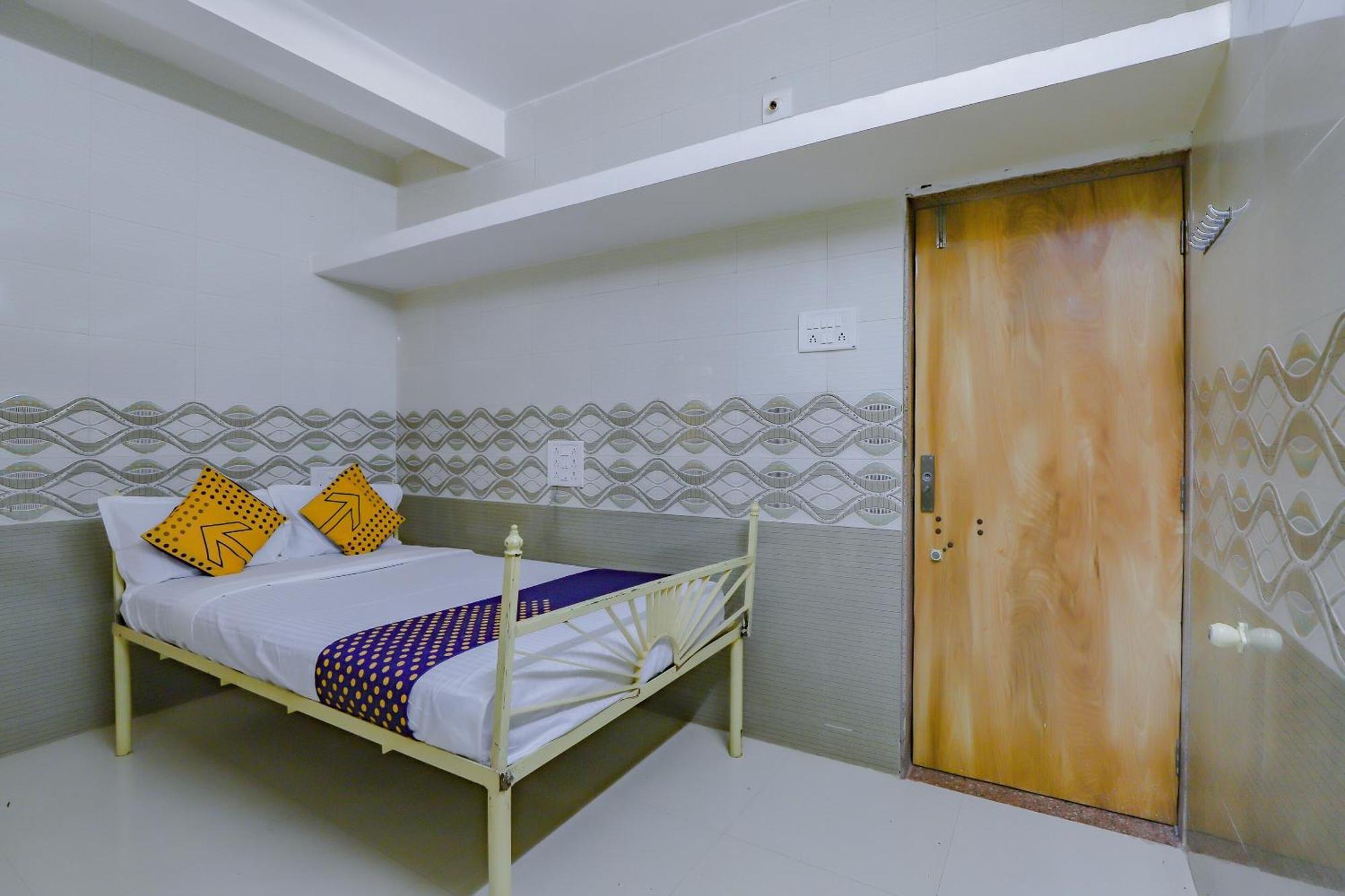 Spot On Jainsite Bhavan Palitana Luaran gambar